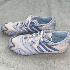 Adidas womens’ Techstar 8.5 white & blue sneakers